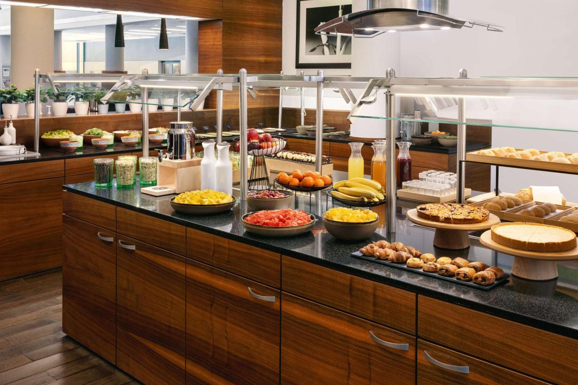 Nh Hotel Budapest